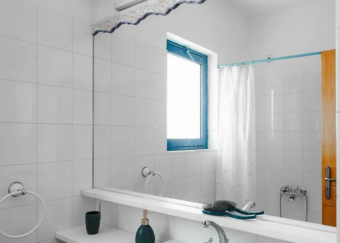 Costa فيلة شاراكي