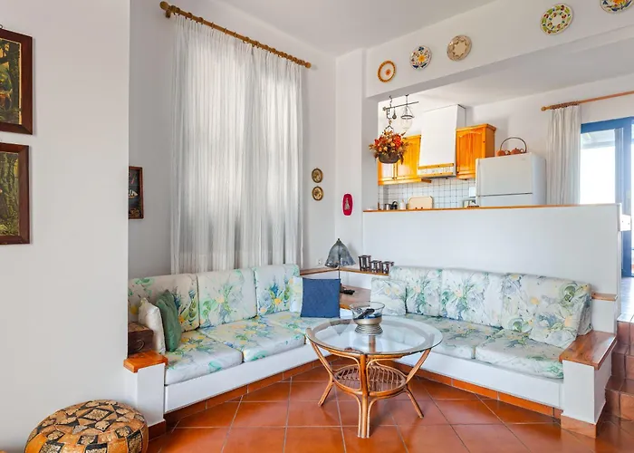 Costa * شاراكي