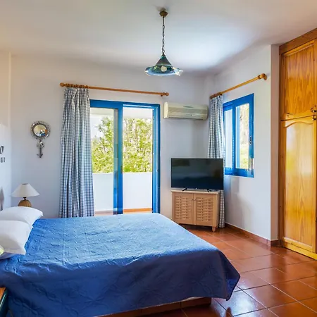 Villa Costa *